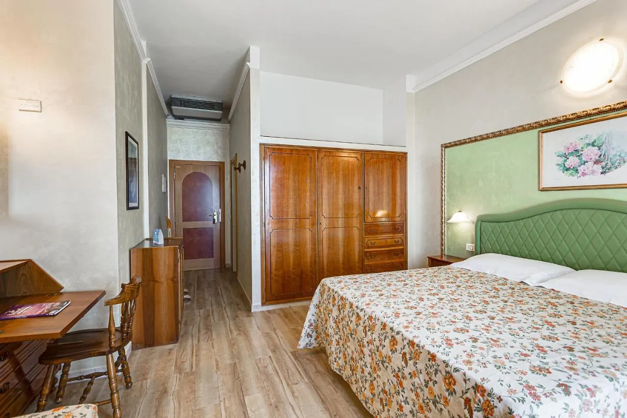 Hotel Internazionale 체제나티코 이탈리아