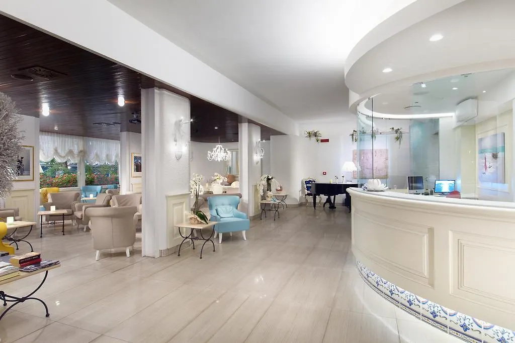Hotel Internazionale 체제나티코
