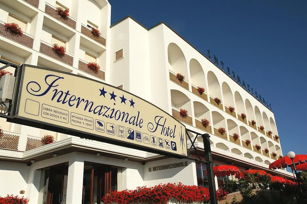 Hotel Internazionale 체제나티코