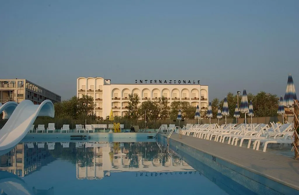 Hotel Internazionale 체제나티코